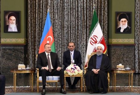Azərbaycan və İran prezidentləri görüşdü – FOTO