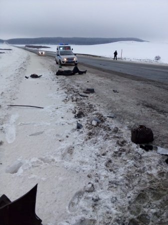 Volqa” “Hyundai”la toqquşdu: 4 ölü, 5 yaralı - FOTO