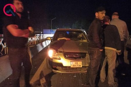 Azərbaycanda dəhşətli qəza: Polis öldü, hərbçi yaralandı - FOTO