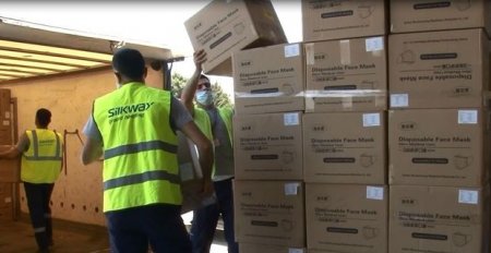İsveçrəli iş adamı Sumqayıt şəhərinə bir milyon tibbi maska göndərdi